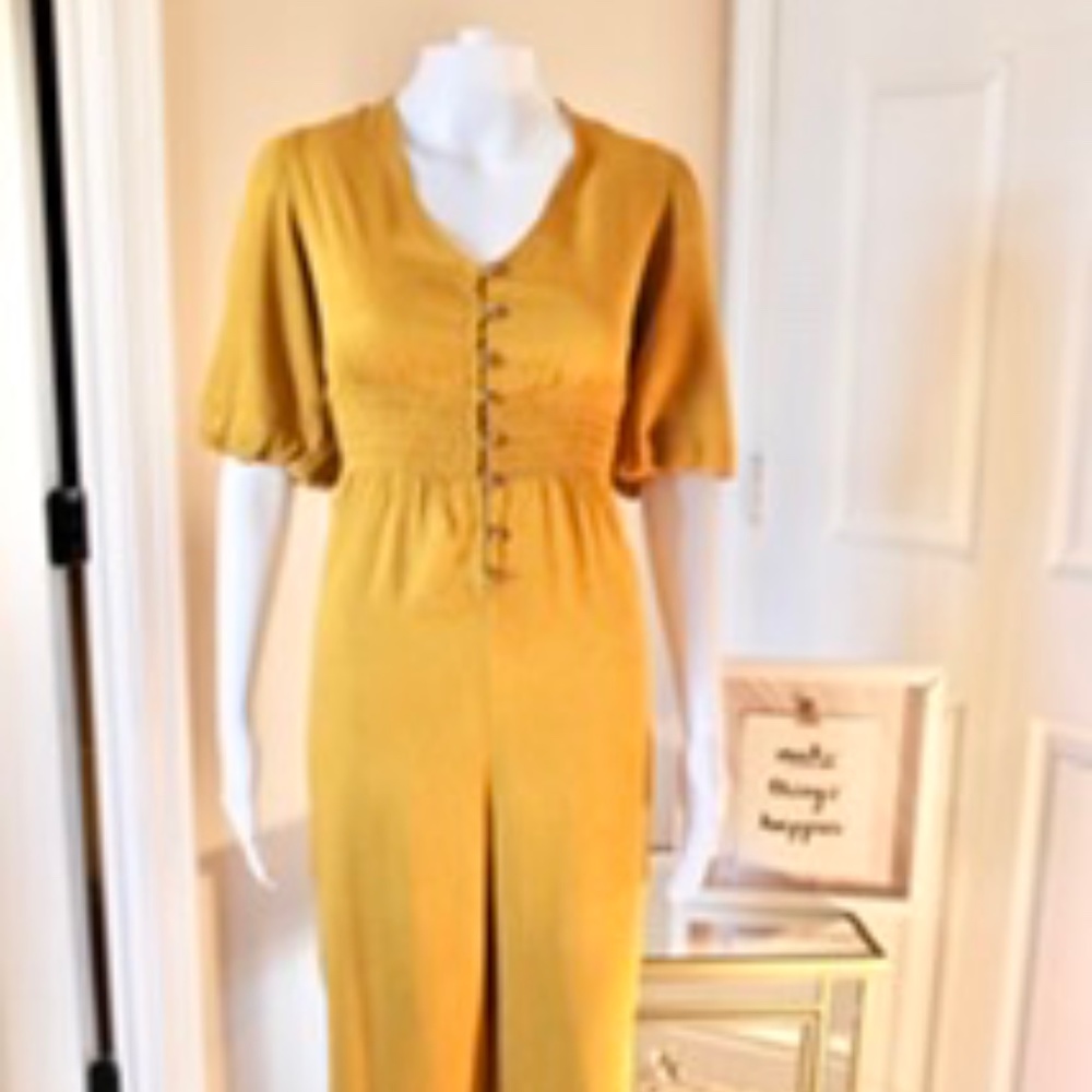 Wild fable short sleeve jumpsuit from Target store. Size S, Color: Mustard.